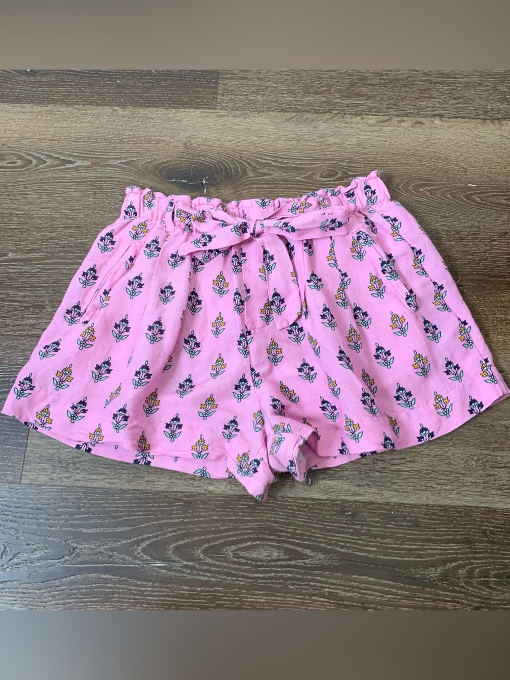 By Anthropologie pink floral linen blend floral shorts Small